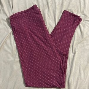 LuLaRoe Maroon polka dot Print Tall & Curvy (TC) Leggings, like new